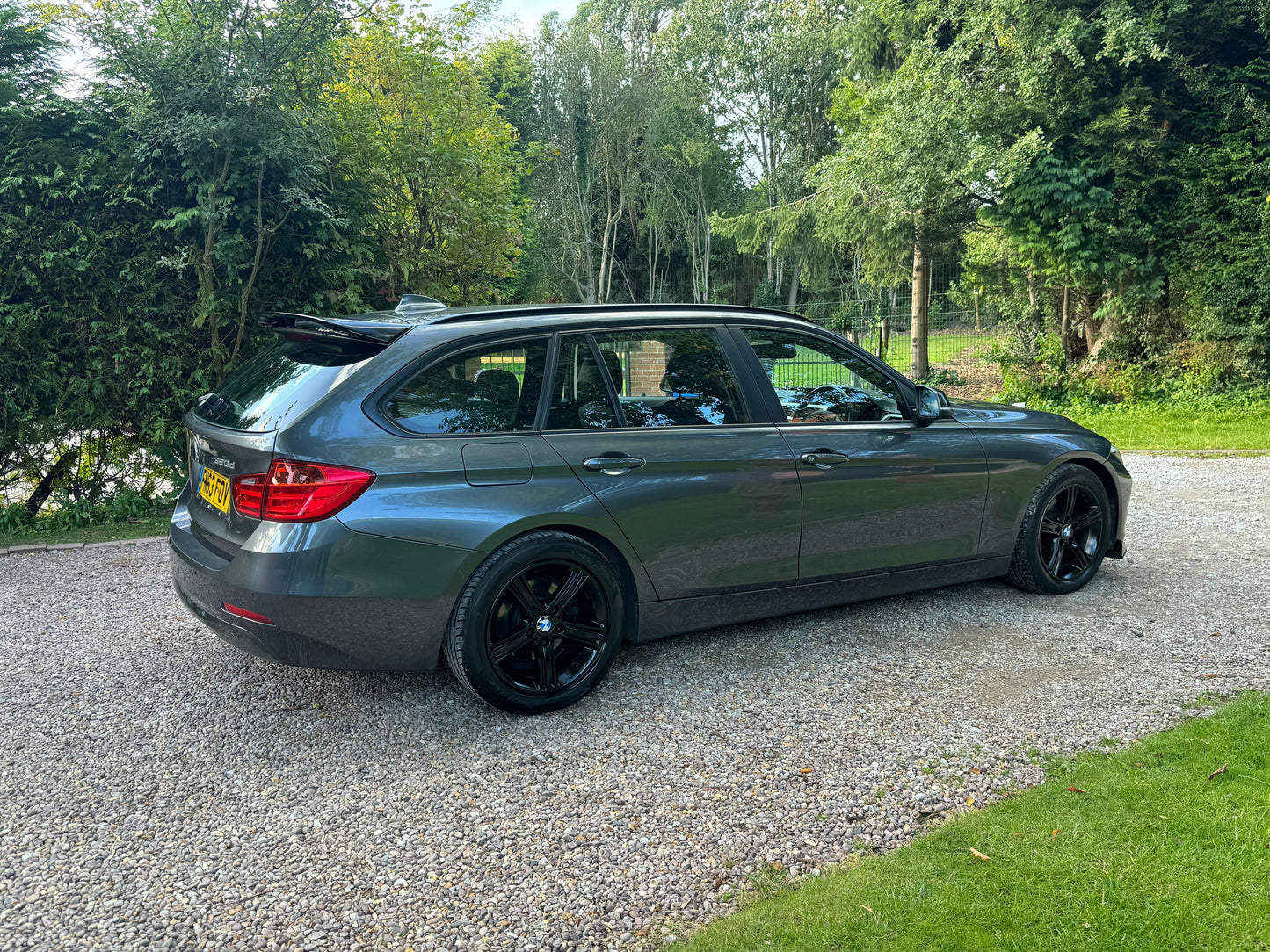 BMW 3 Series, 320d, Estate - FN63FOV