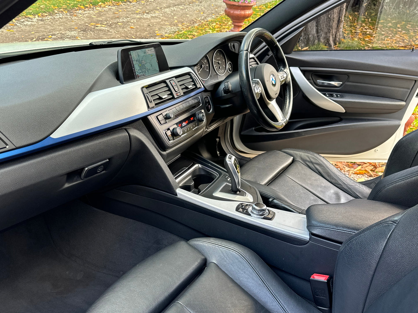 BMW 3 Series, M Sport, 318d, Saloon - GU64HFL