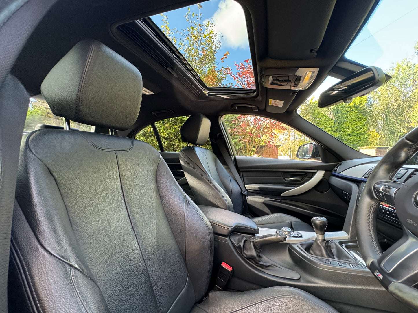 BMW 3 Series, M Sport, 318d, Saloon - YE14LWM