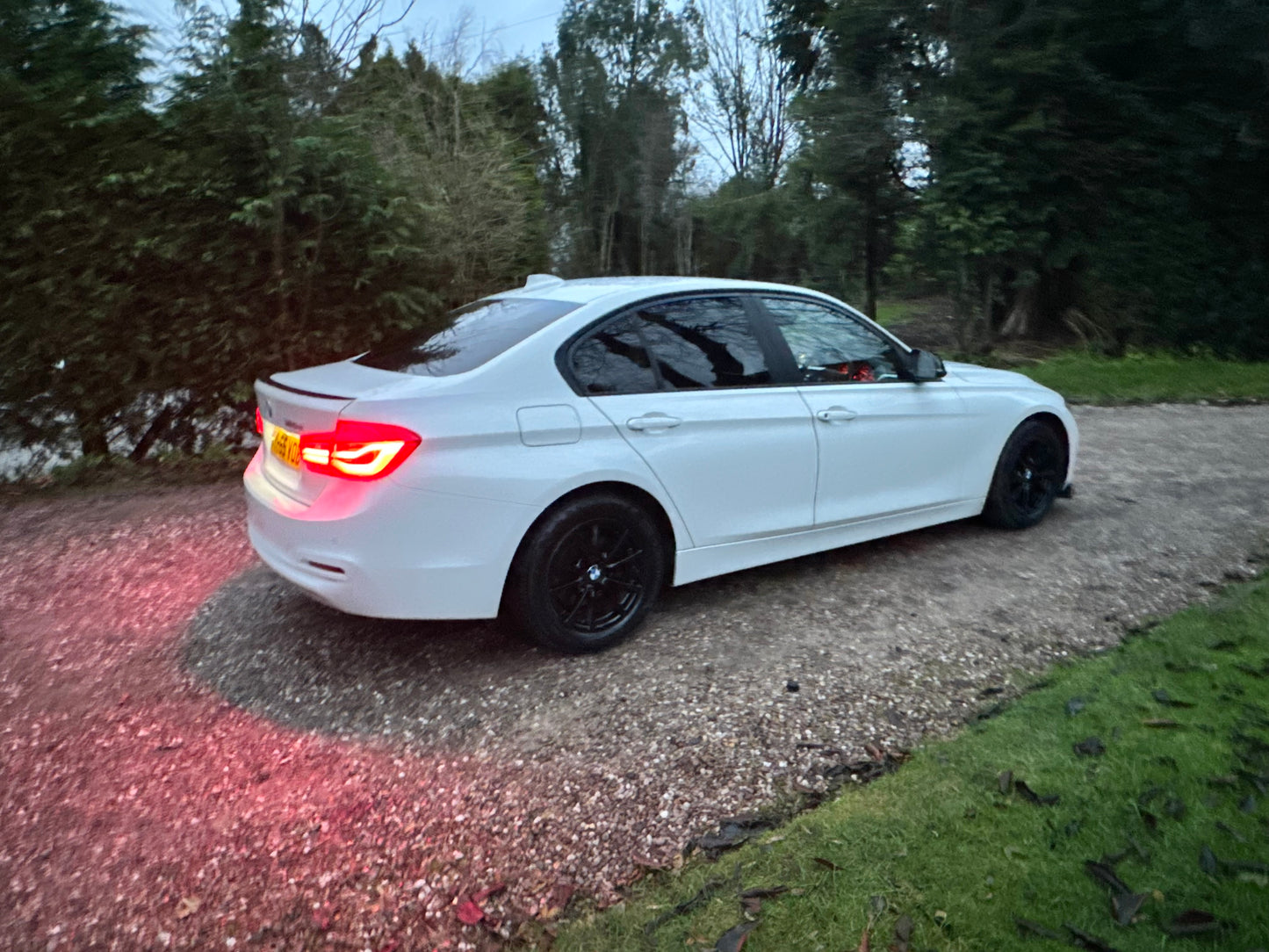 BMW 3 Series, 320d, Saloon - YH65VOB