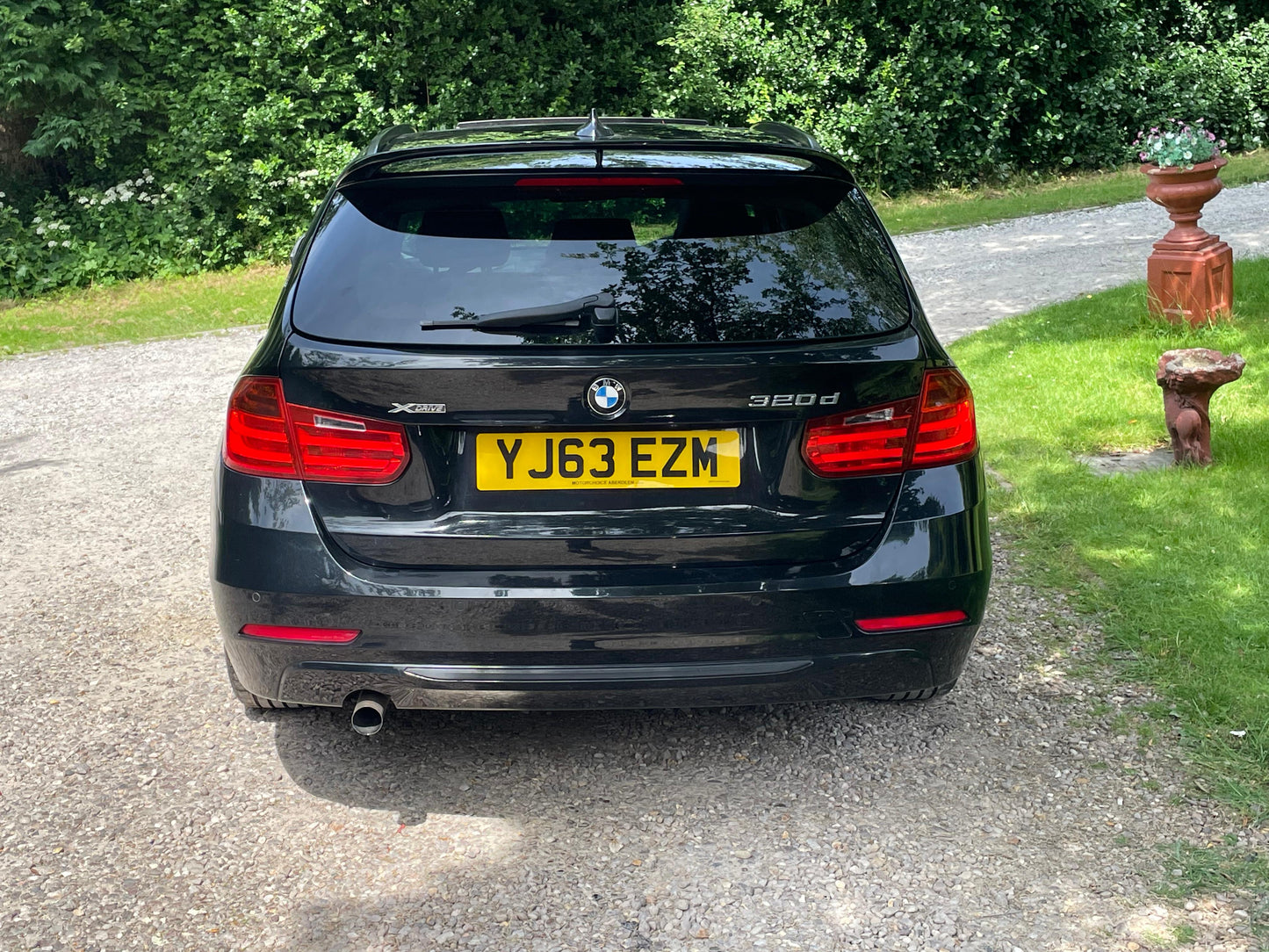 BMW 3 Series, Luxury, xDrive, 320d, Estate - YJ63EZM