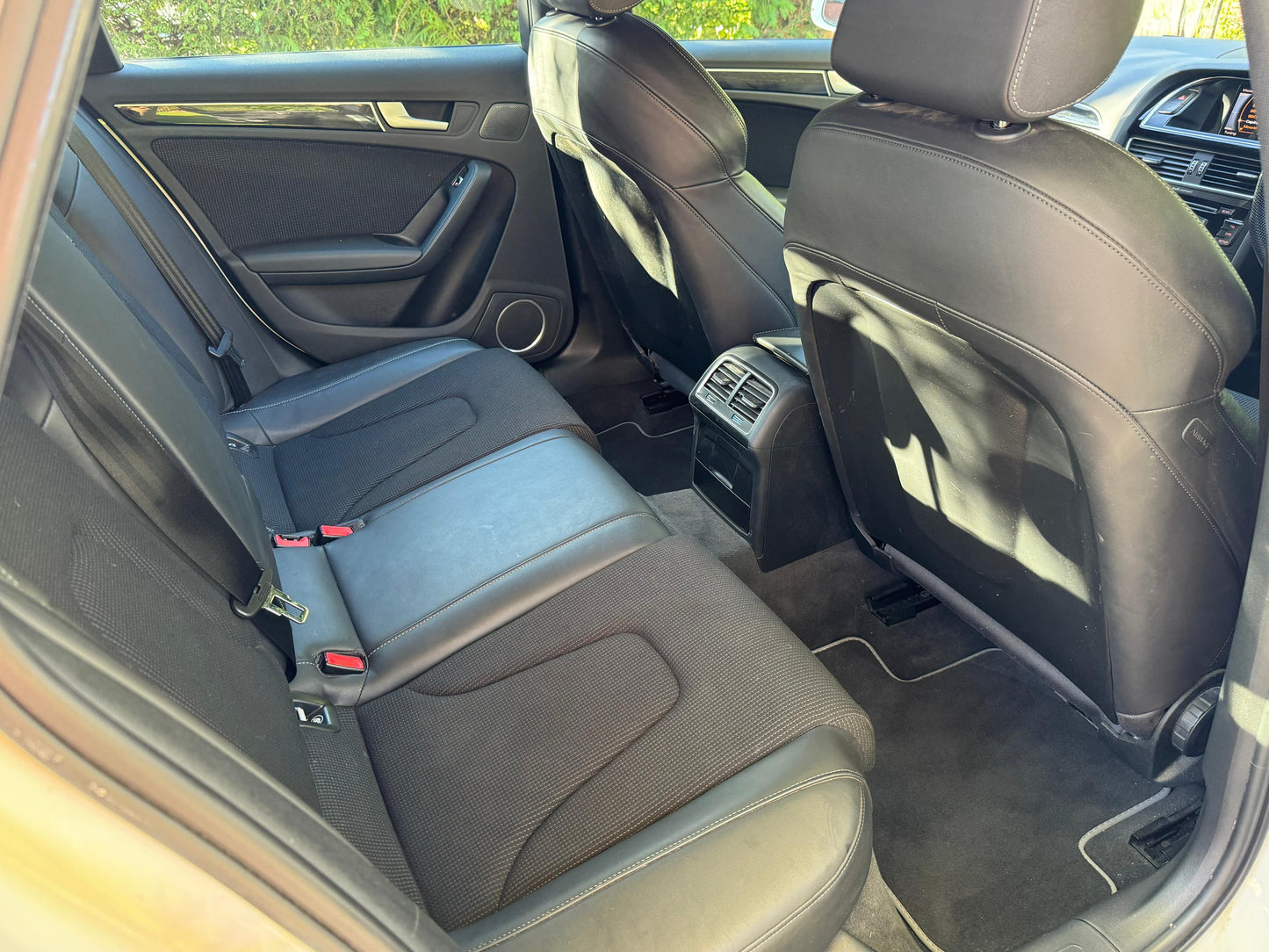 Audi A4, Black Edition, Saloon - AK14SPV