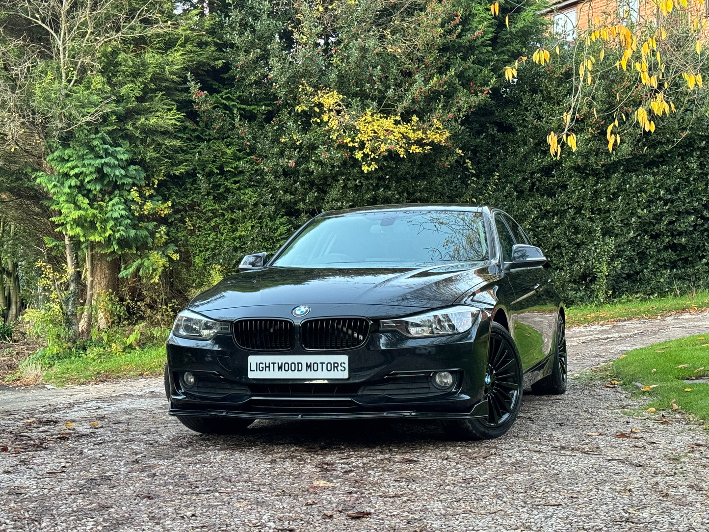 BMW 3 Series, 320d, Saloon - YE13DFF