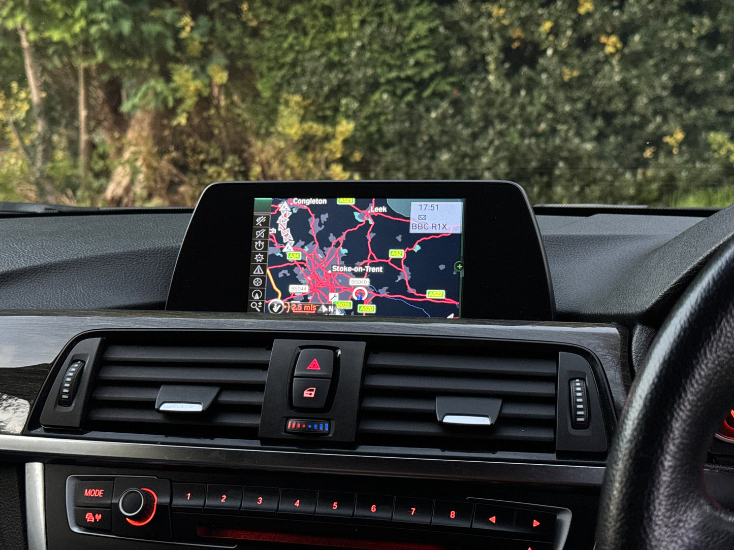 BMW 3 Series, 320d, Saloon - YE13DFF