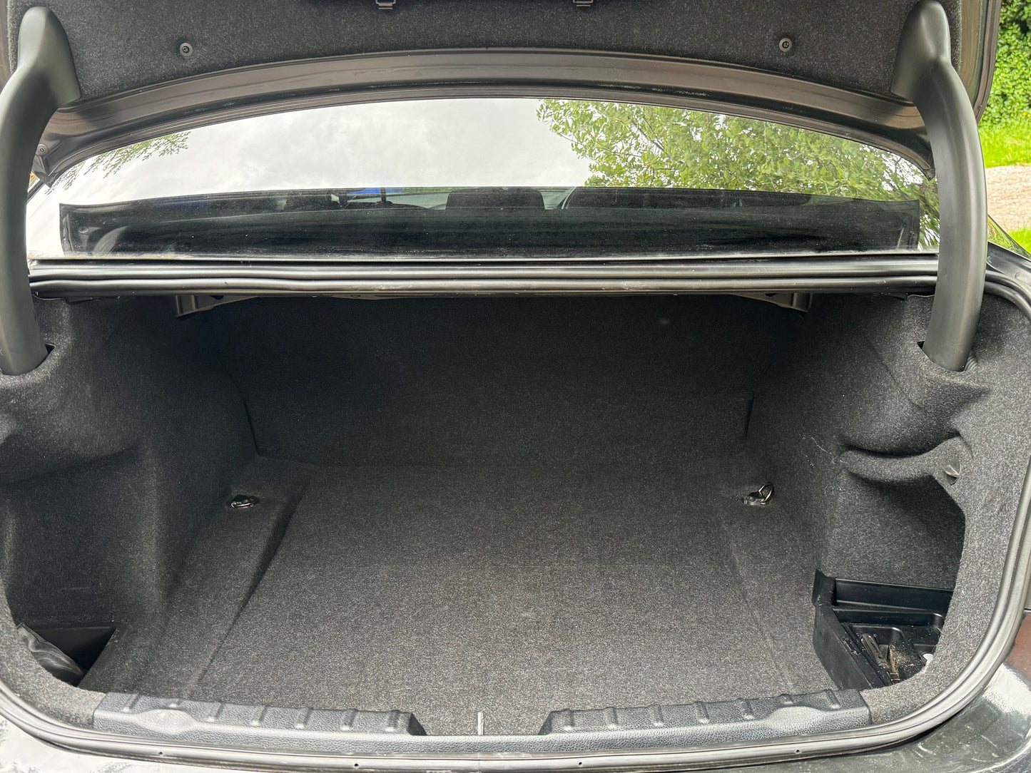 BMW 3 Series, SE, 320d, Saloon - YG62UYN