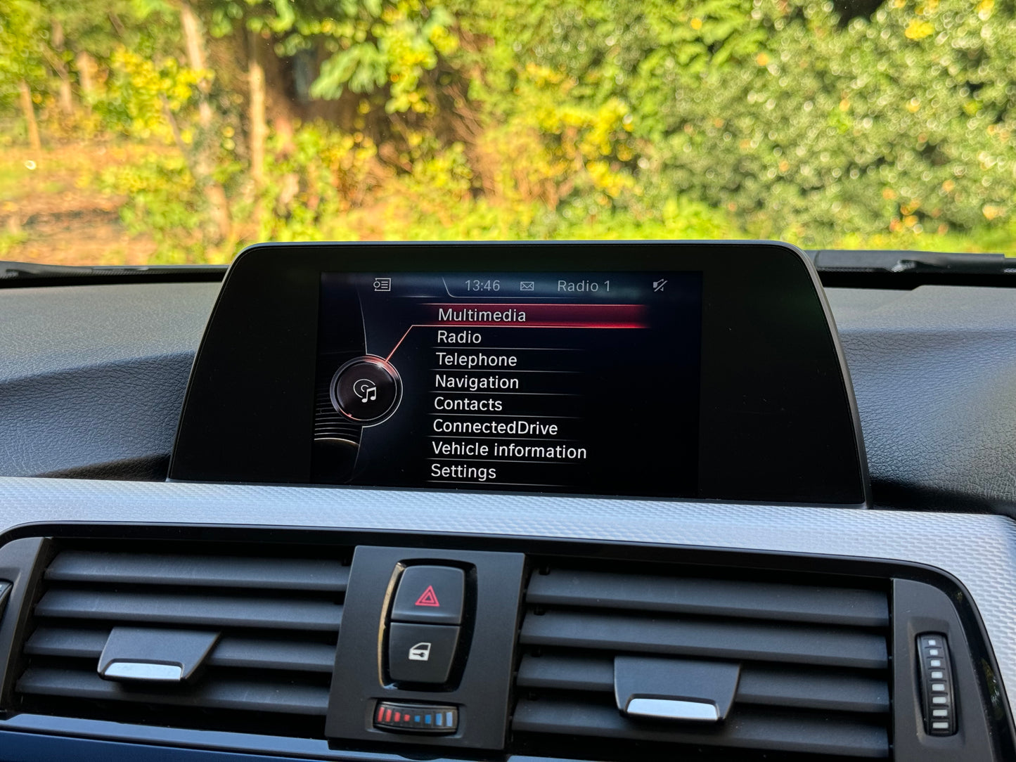 BMW 3 Series, M Sport, 318d, Saloon - YE14LWM