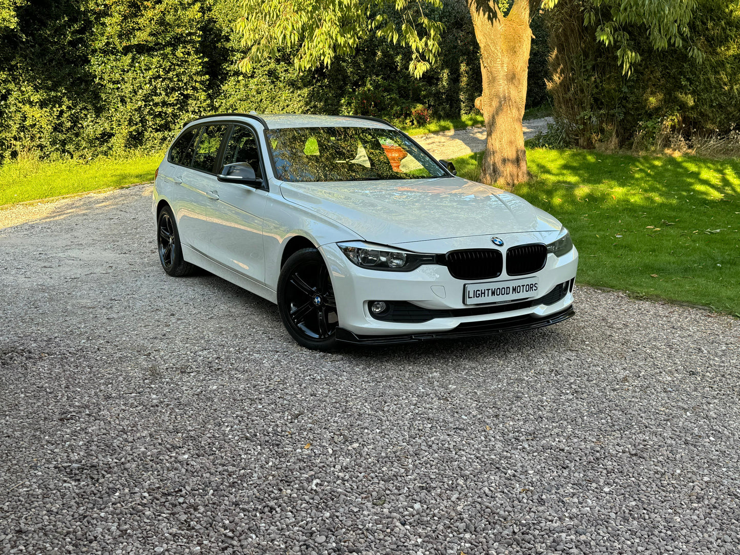 BMW 3 Series, 320d, Estate - YH62UPN