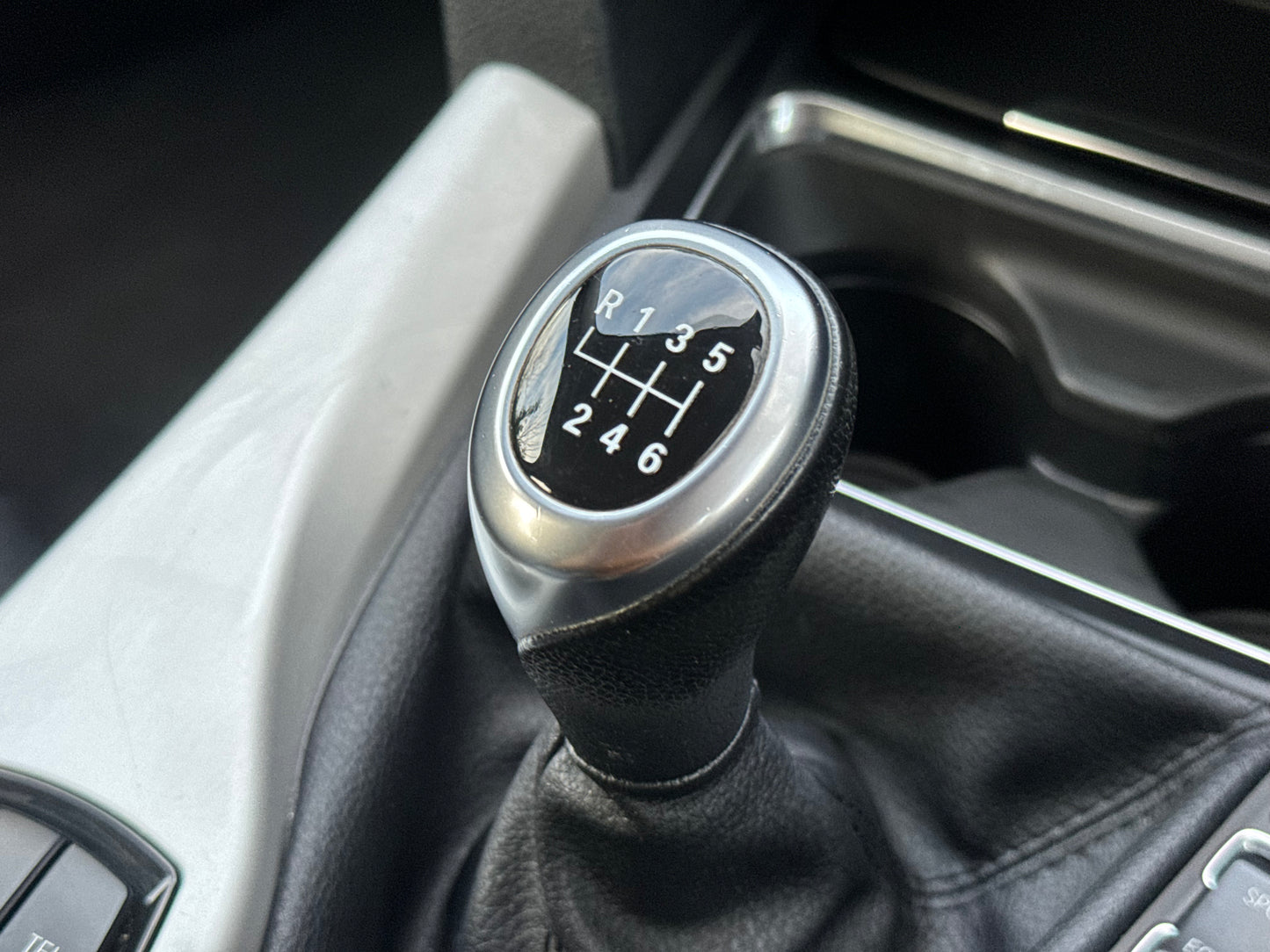 BMW 3 Series, 316d, Estate - OE13UKK