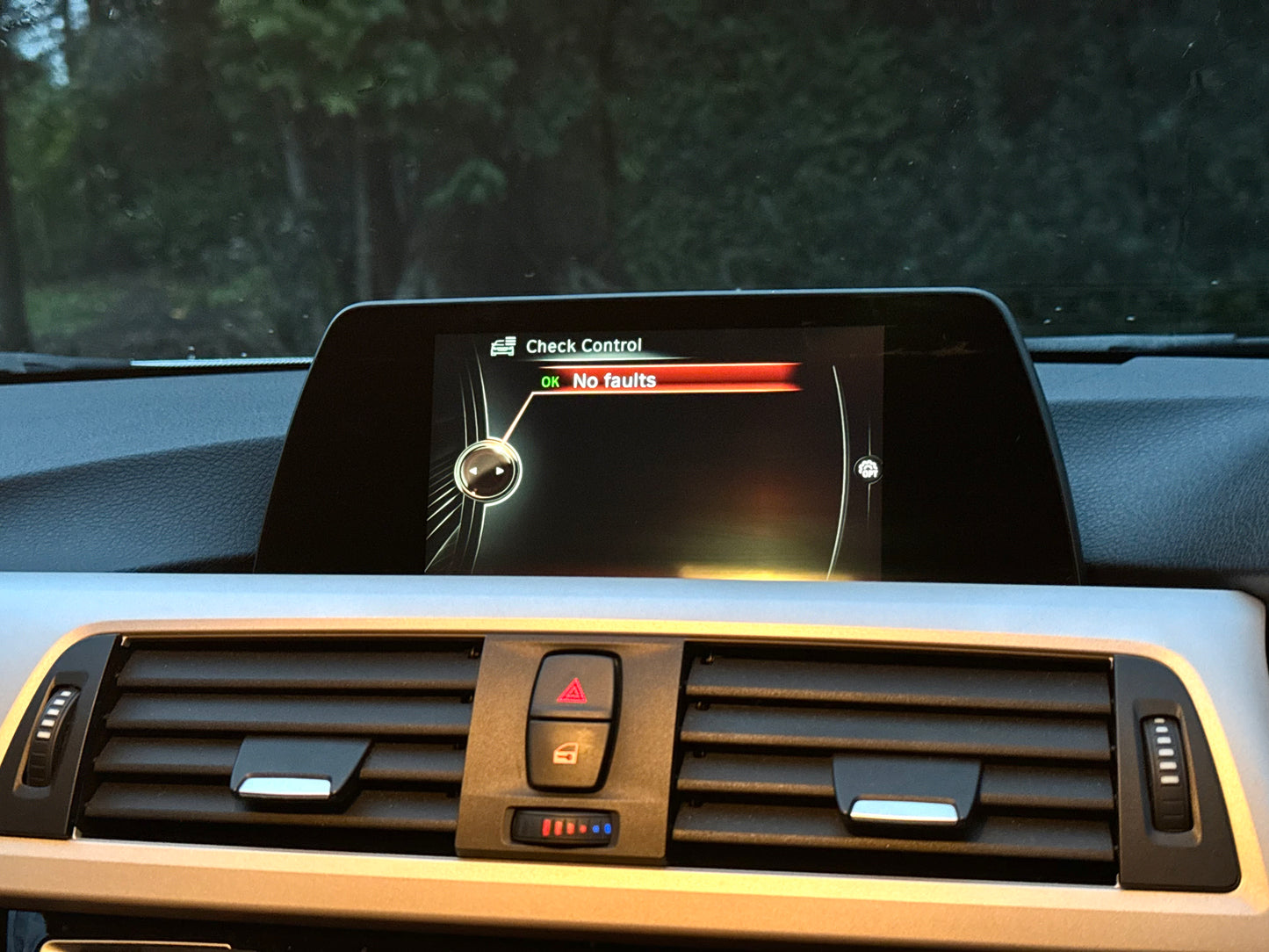 BMW 3 Series, 320d, Saloon - YH65VOB