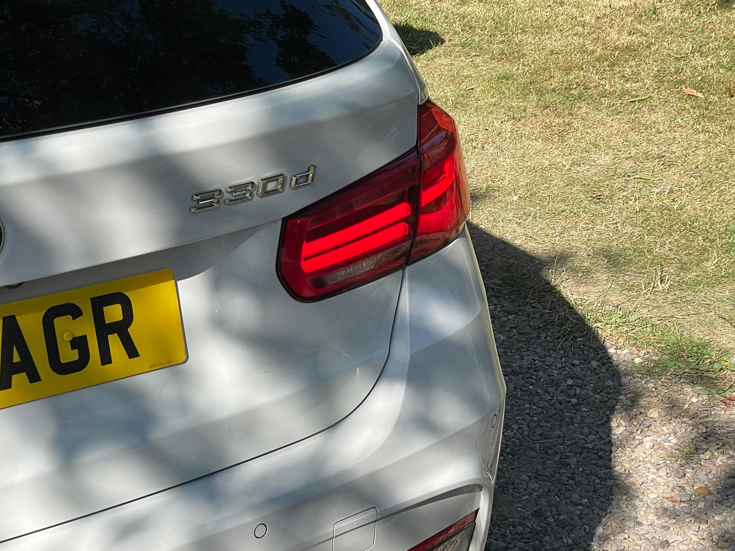 BMW 3 Series, M Sport, 330d, Estate - YJ15AGR