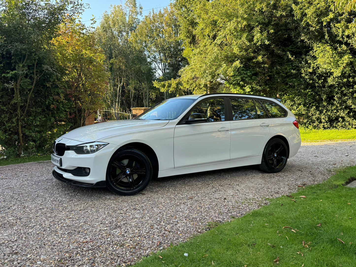 BMW 3 Series, 320d, Estate - YH62UPN
