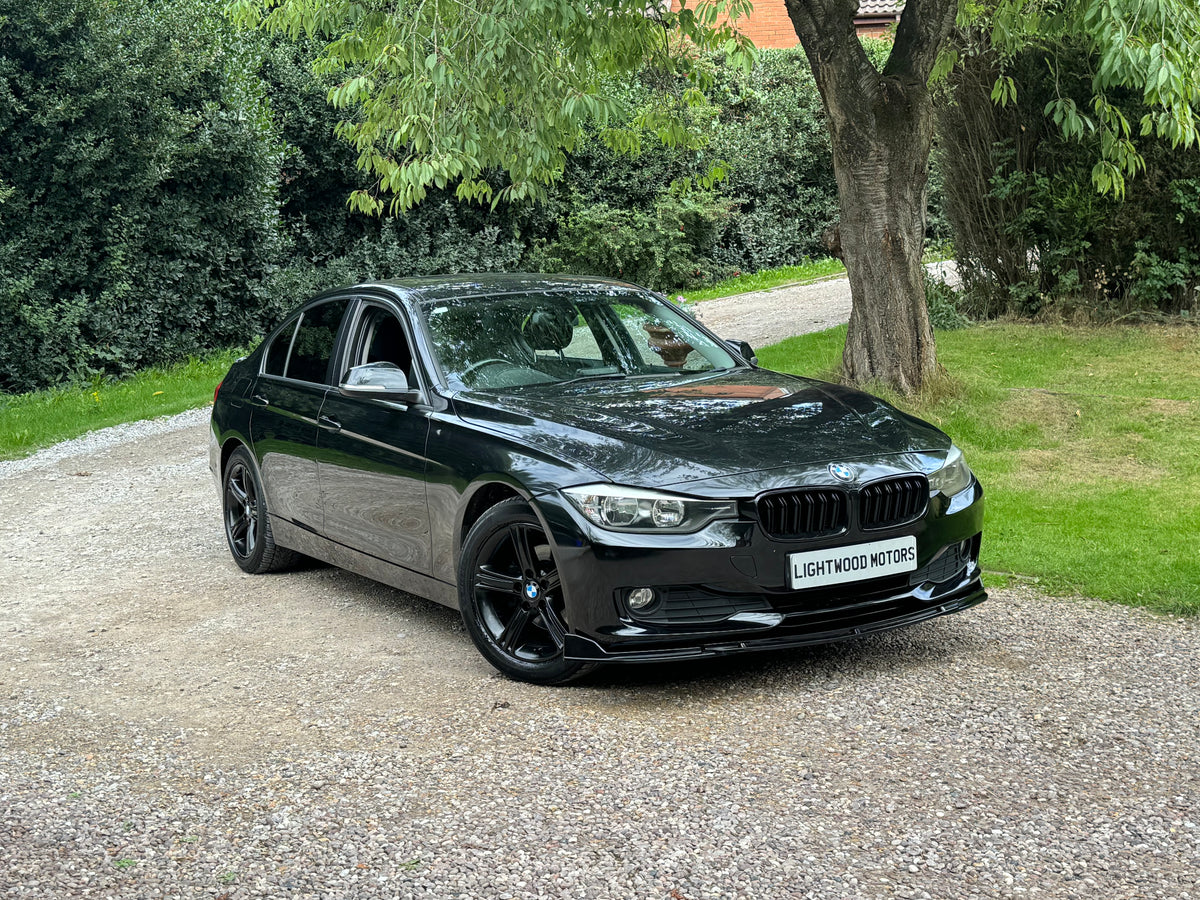 BMW 3 Series, SE, 318d, Saloon - LX13GGO