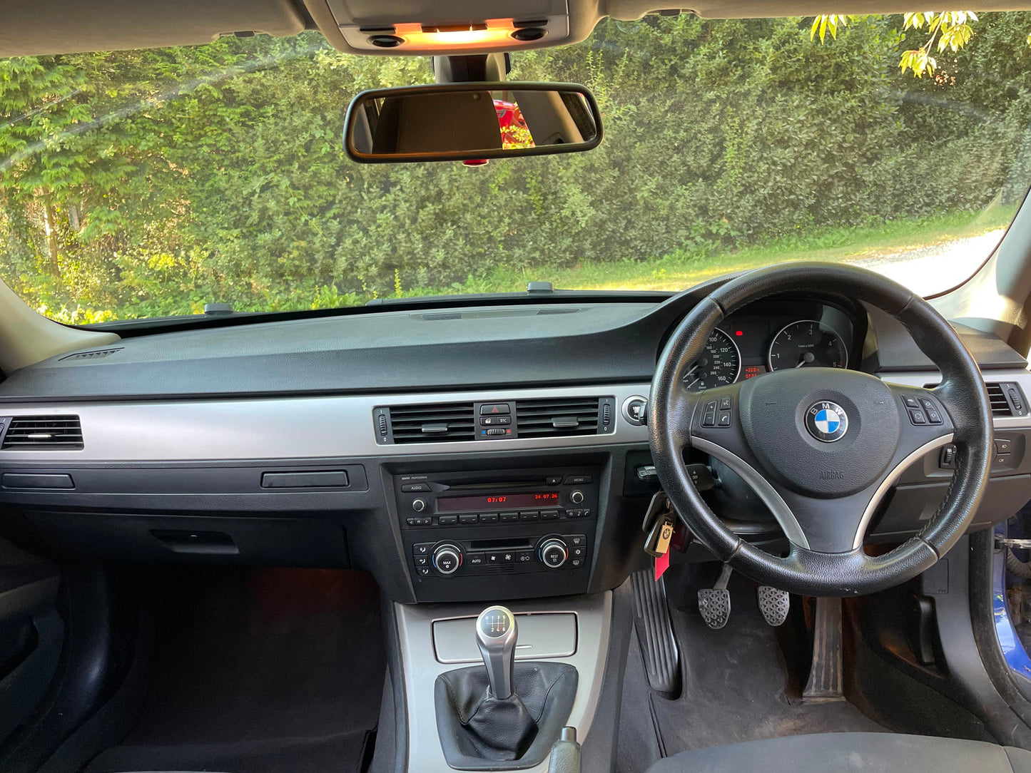 BMW 3 Series, SE, 318d, Estate - YG07PYD