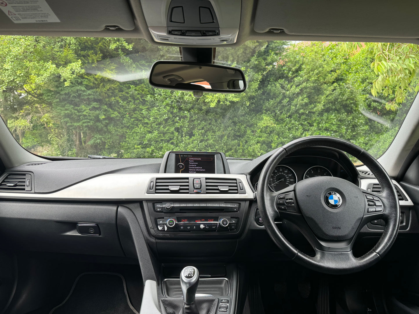 BMW 3 Series, SE, 316d, Saloon - YA13UAL