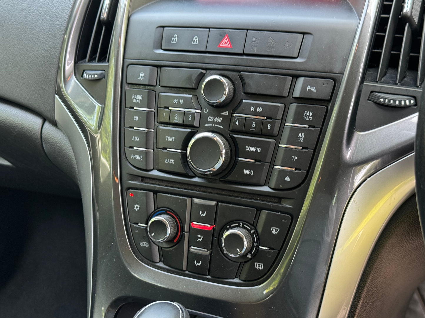 Vauxhall Astra, SE, Hatchback - LC13NBN