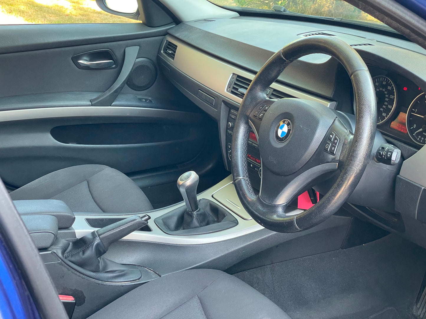 BMW 3 Series, SE, 318d, Estate - YG07PYD