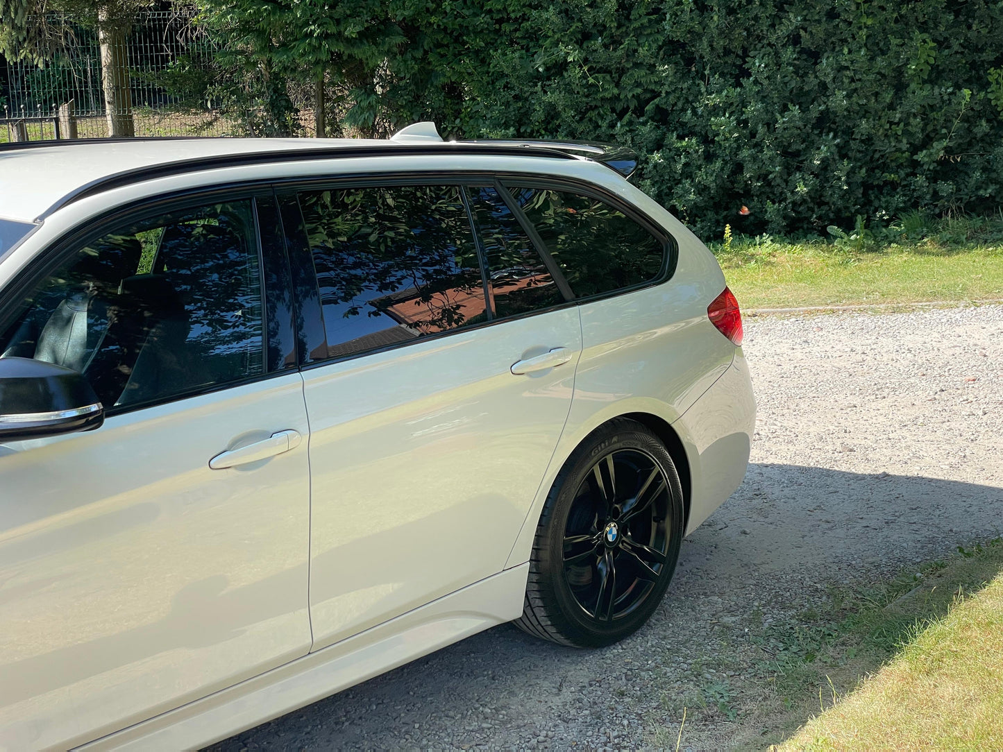 BMW 3 Series, M Sport, 330d, Estate - YJ15AGR