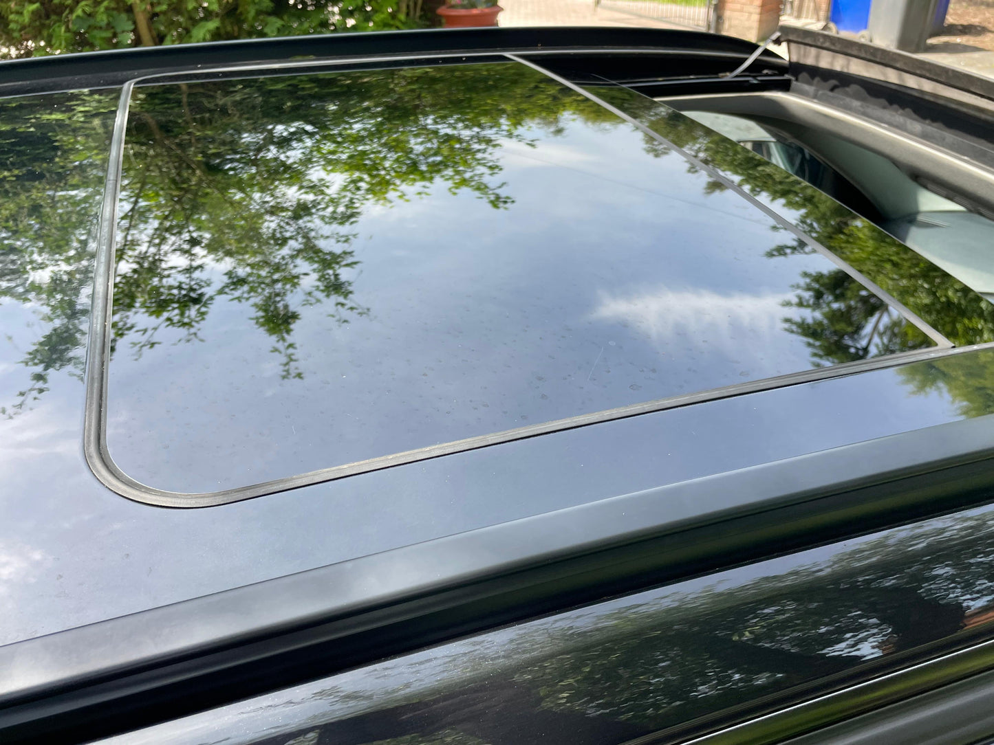 BMW 3 Series, Luxury, xDrive, 320d, Estate - YJ63EZM