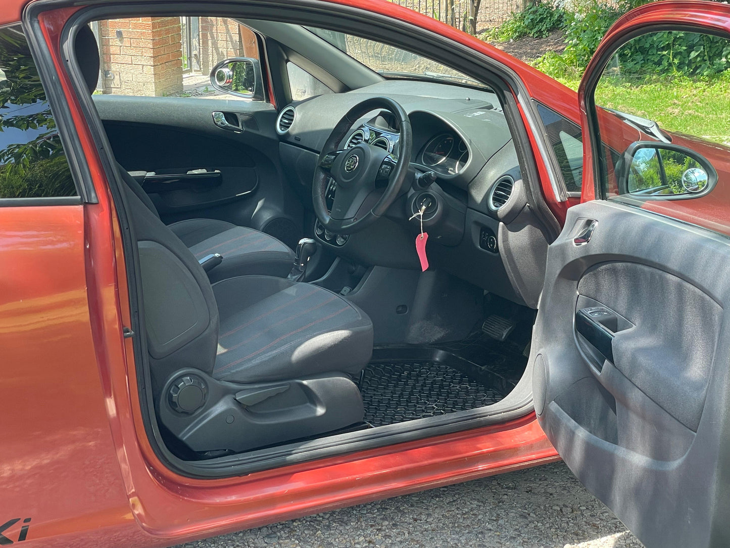 Vauxhall Corsa, SXi, Hatchback - LV11YGW