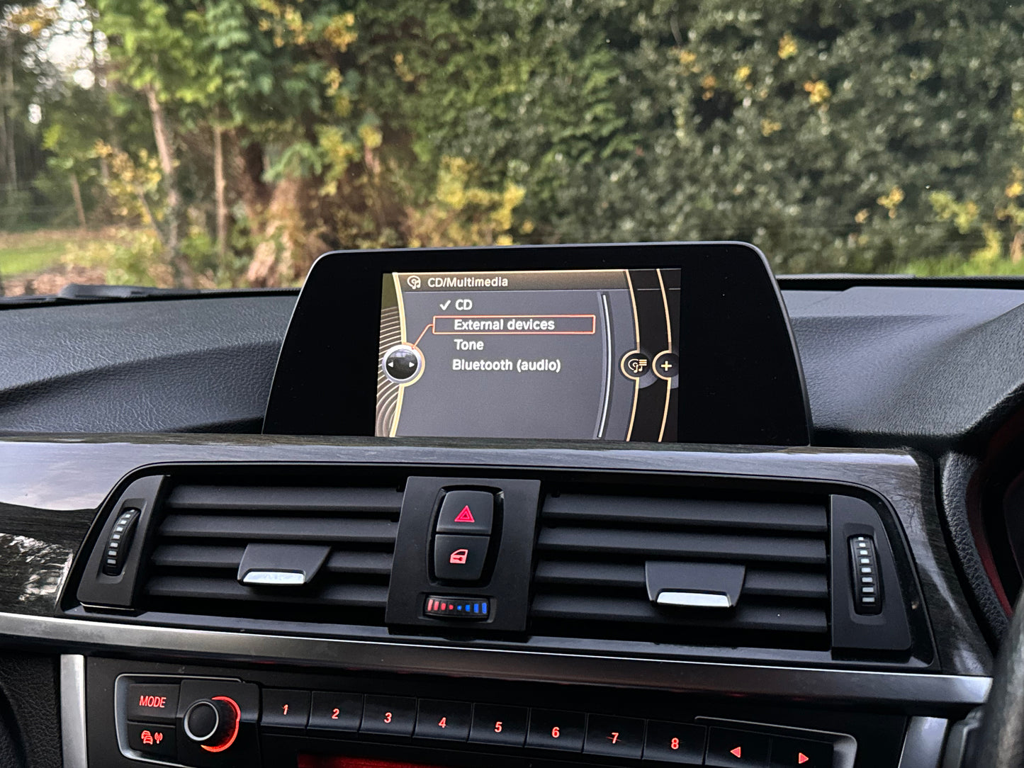 BMW 3 Series, 320d, Saloon - YE13DFF