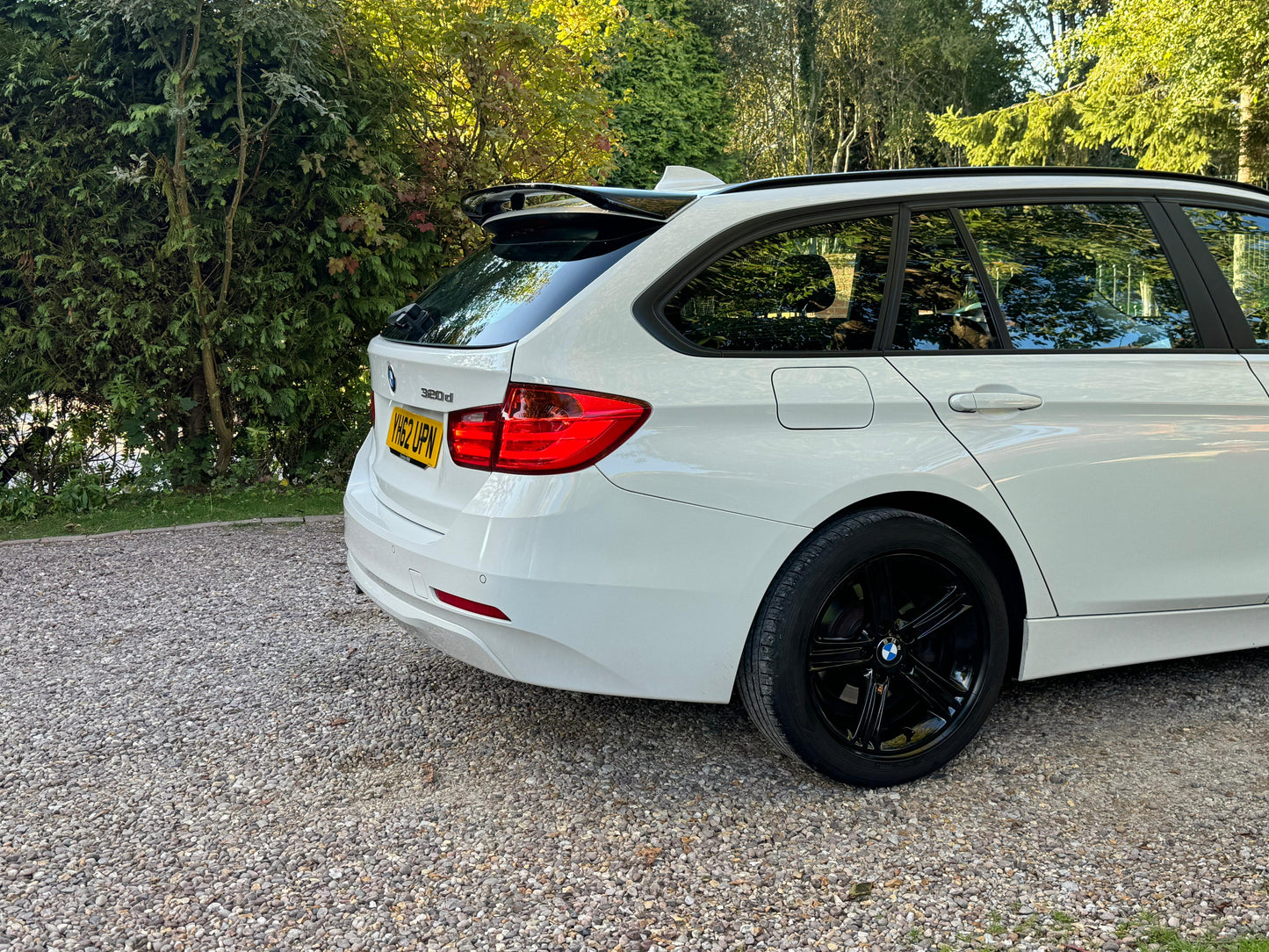 BMW 3 Series, 320d, Estate - YH62UPN