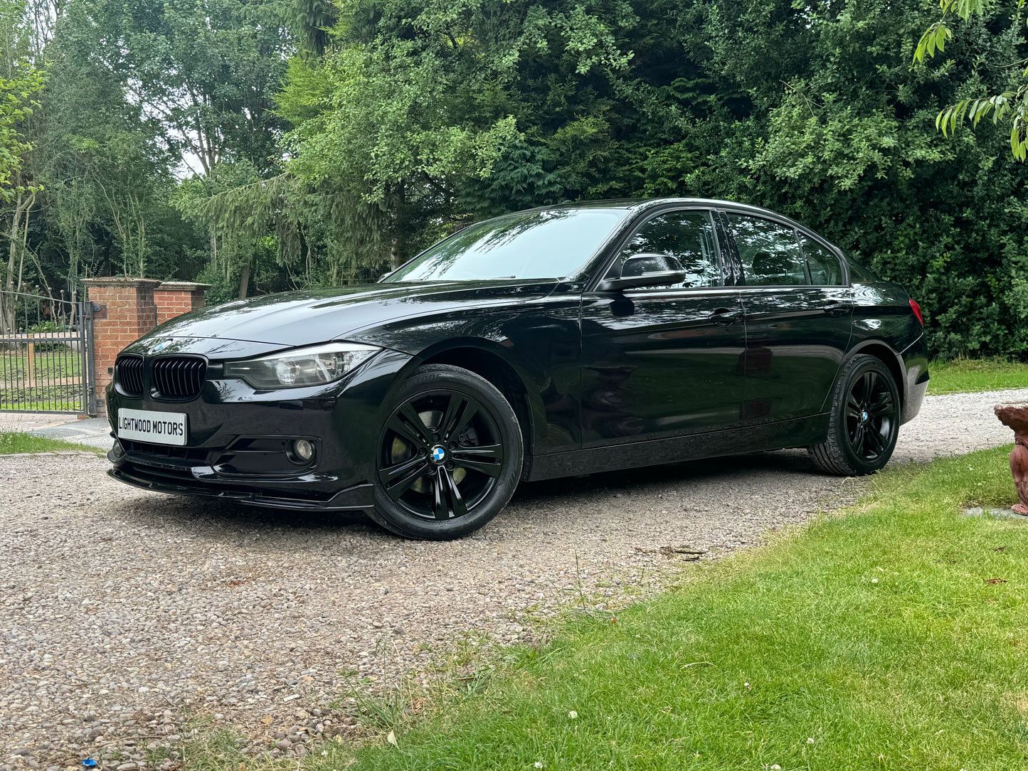 BMW 3 Series, Sport, 320d, Saloon - LD12UUA