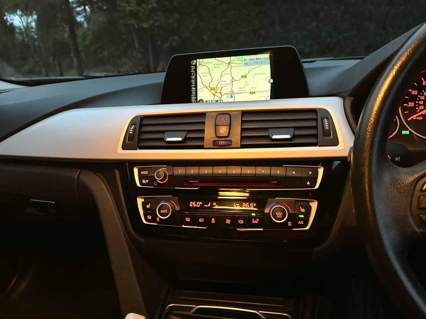 BMW 3 Series, 320d, Saloon - YH65VOB