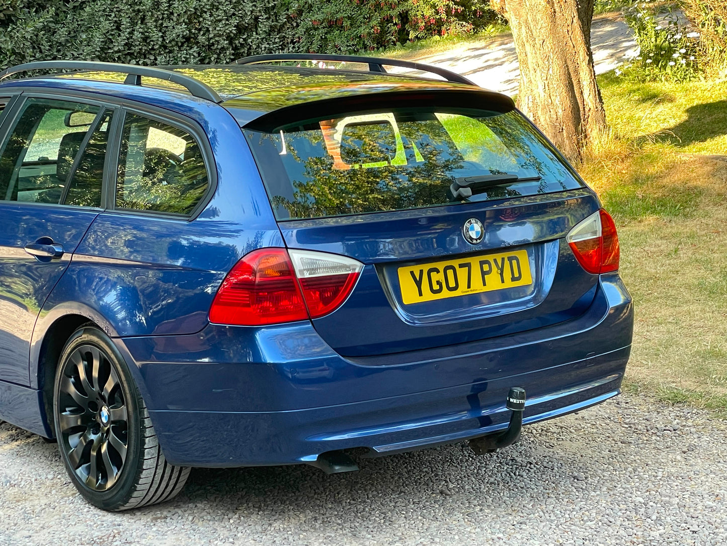 BMW 3 Series, SE, 318d, Estate - YG07PYD