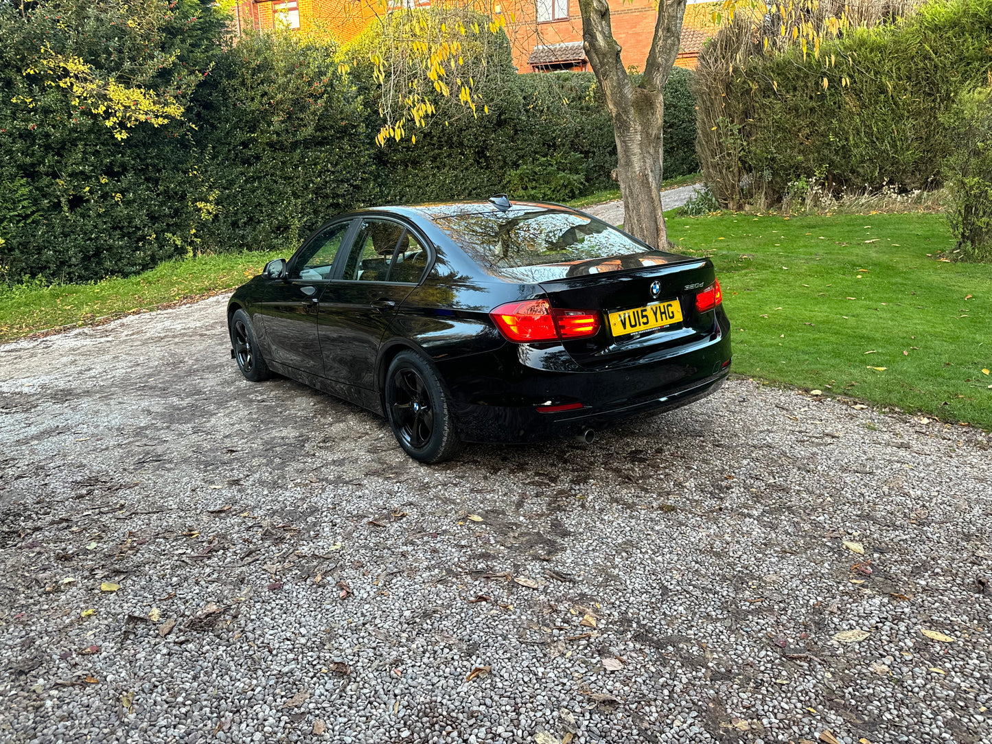 BMW 3 Series, 320d, Saloon - VU15YHG