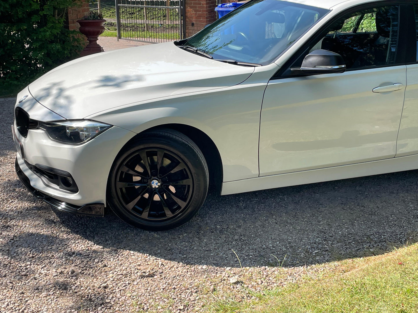 BMW 3 Series, SE, 318d, Saloon - HK65FCD