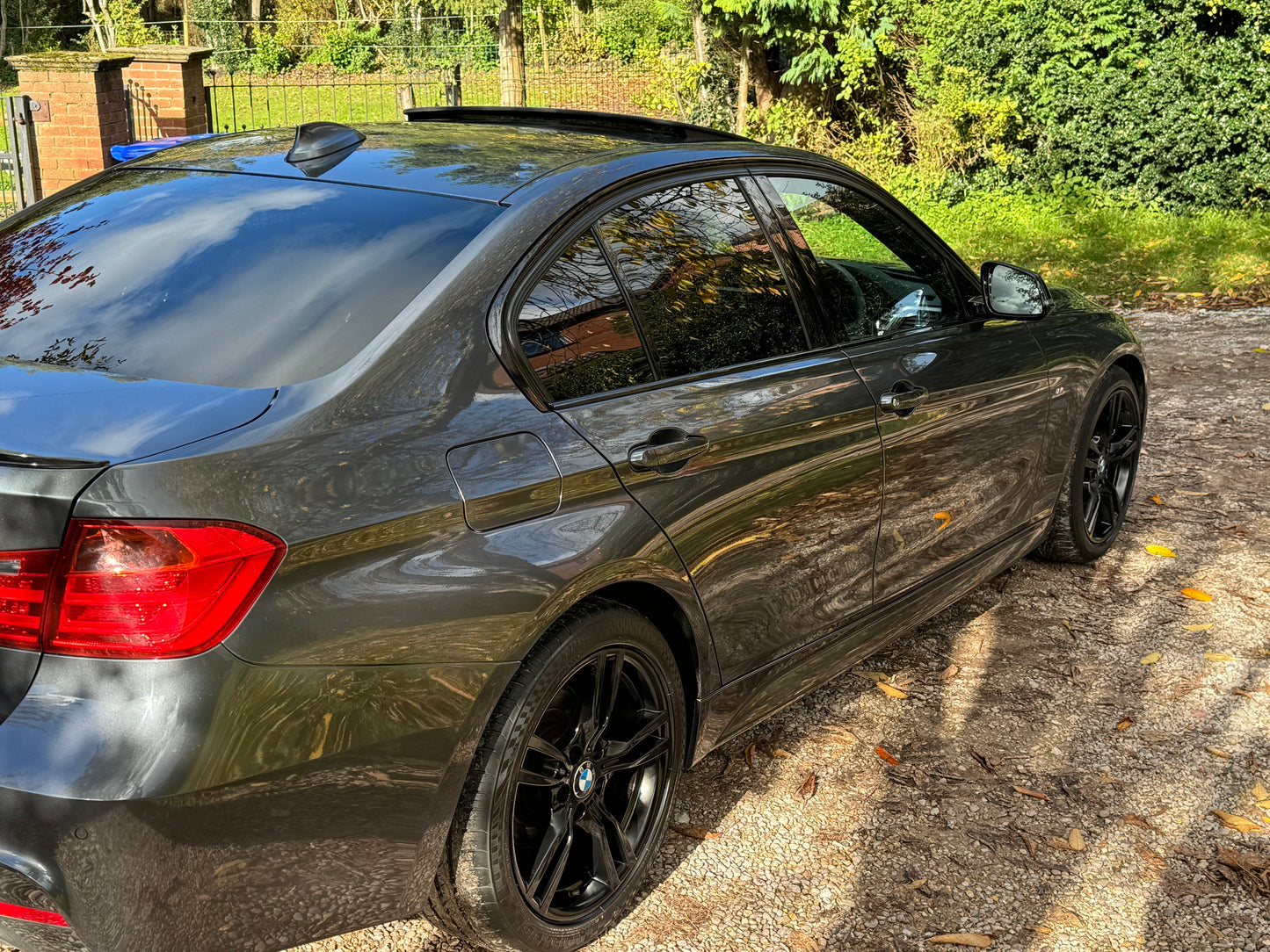 BMW 3 Series, M Sport, 318d, Saloon - YE14LWM