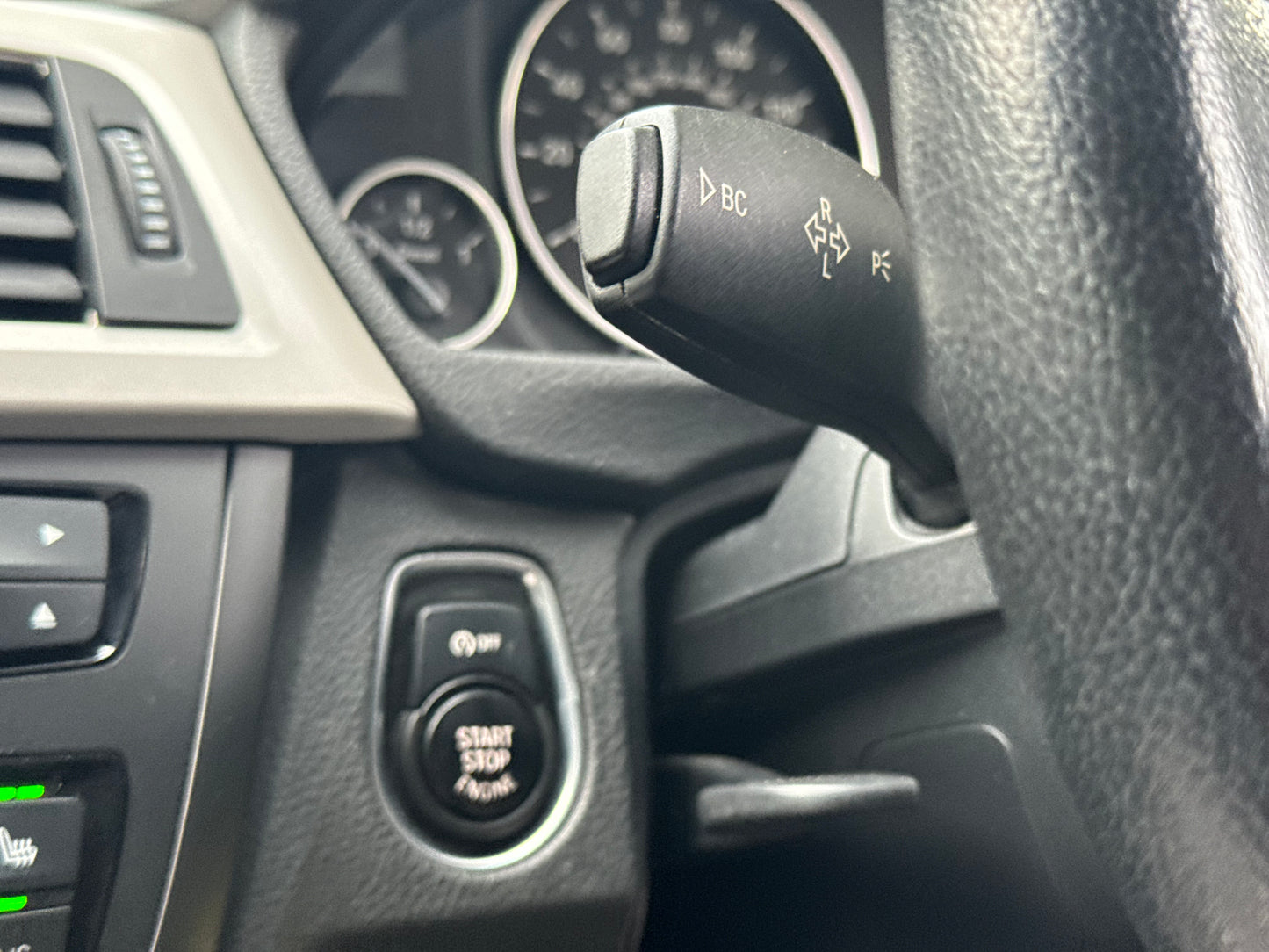 BMW 3 Series, ED, 320d, Saloon - VO15FKA