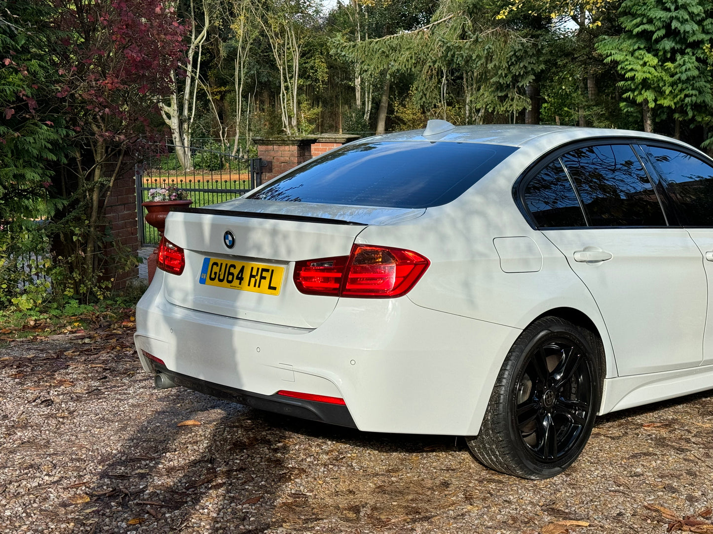 BMW 3 Series, M Sport, 318d, Saloon - GU64HFL