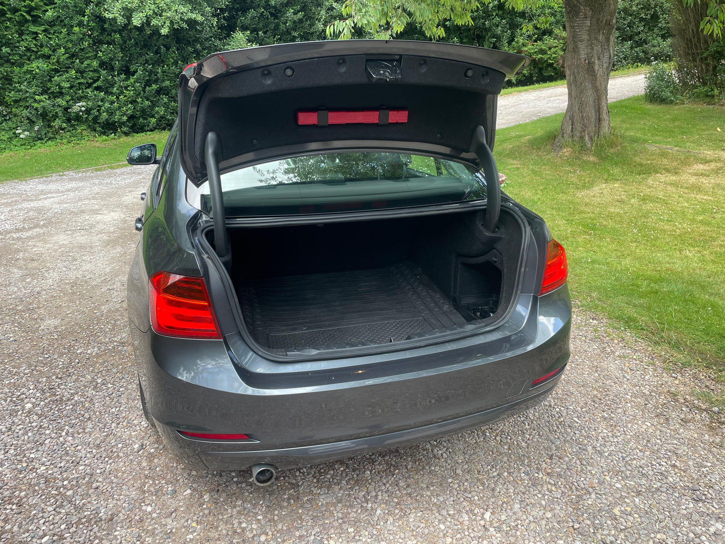 BMW 3 Series, ED, 320d, Saloon - YG15LBX