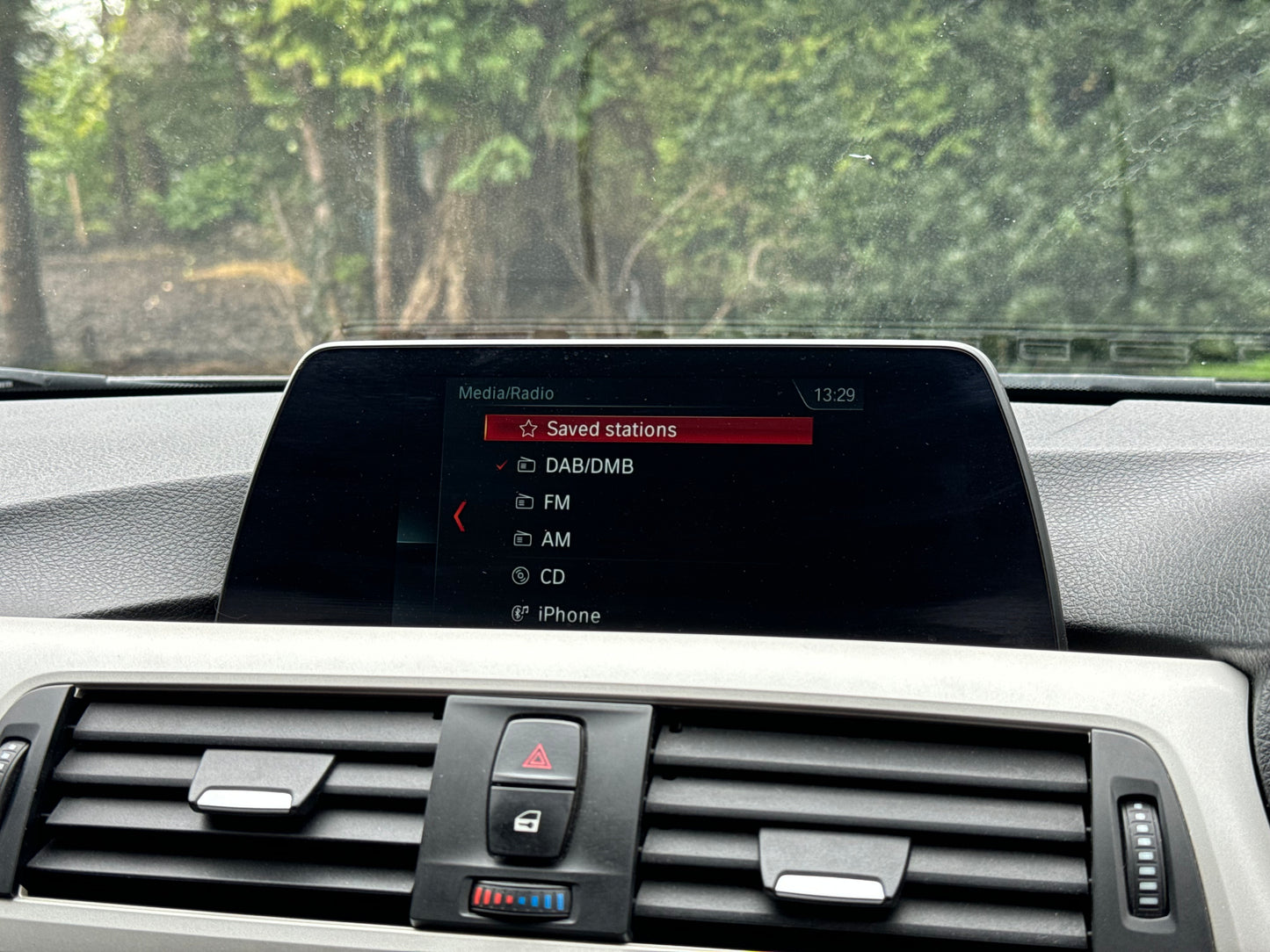 BMW 3 Series, SE, 318d, Estate - YK68NOJ