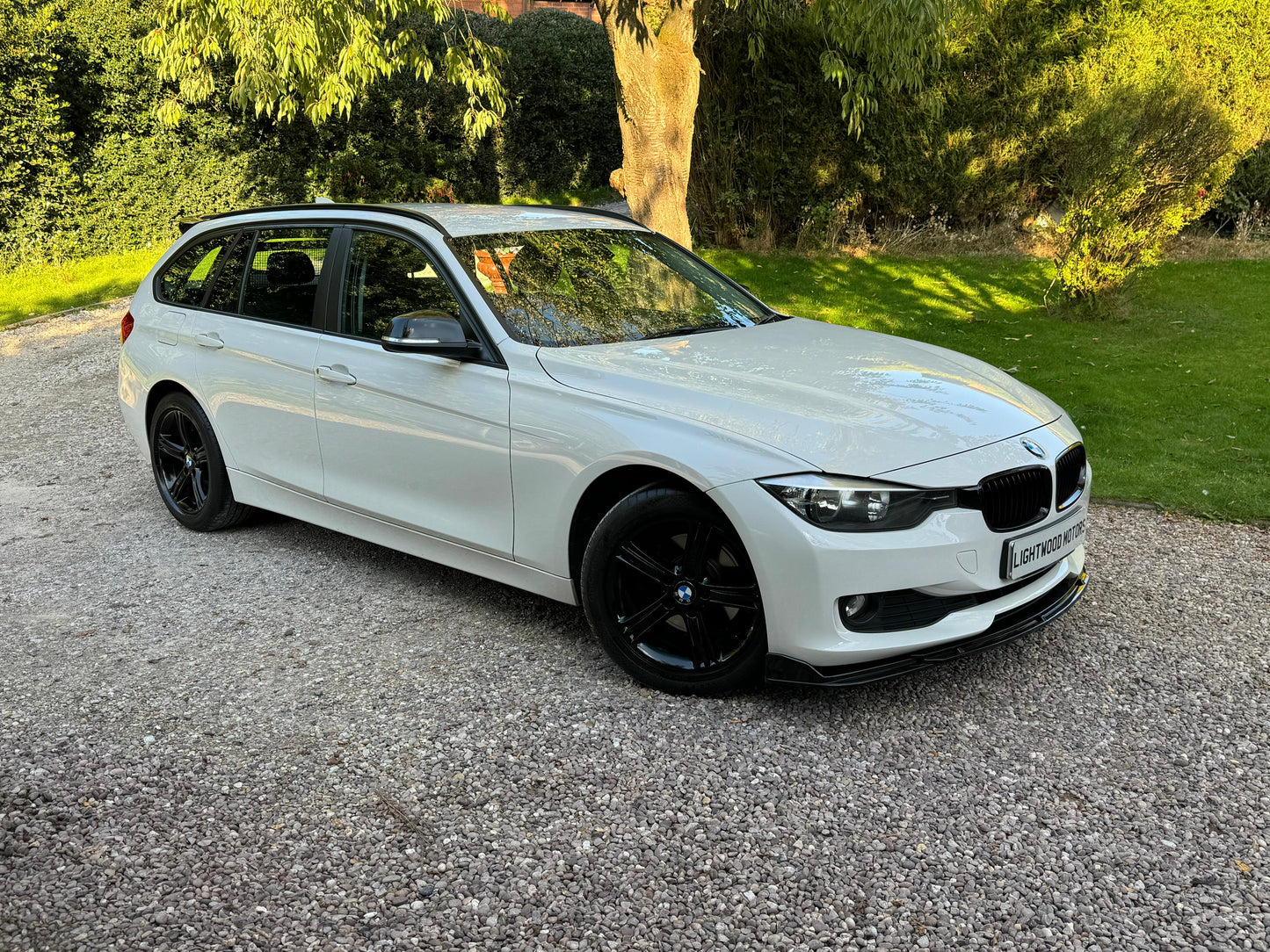 BMW 3 Series, 320d, Estate - YH62UPN