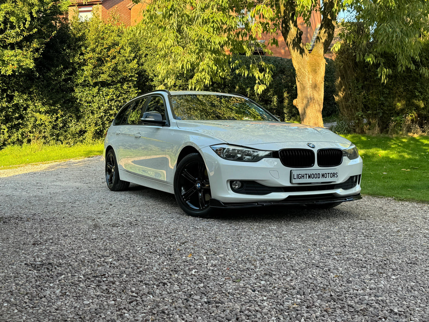 BMW 3 Series, 320d, Estate - YH62UPN
