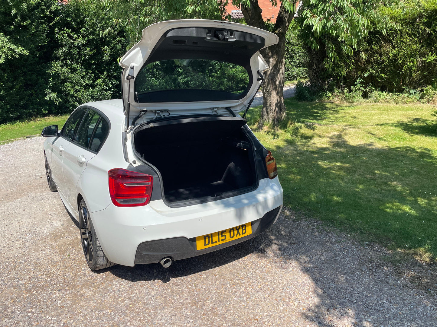 BMW 1 Series, M Sport, 116d, Hatchback - DL15OXB