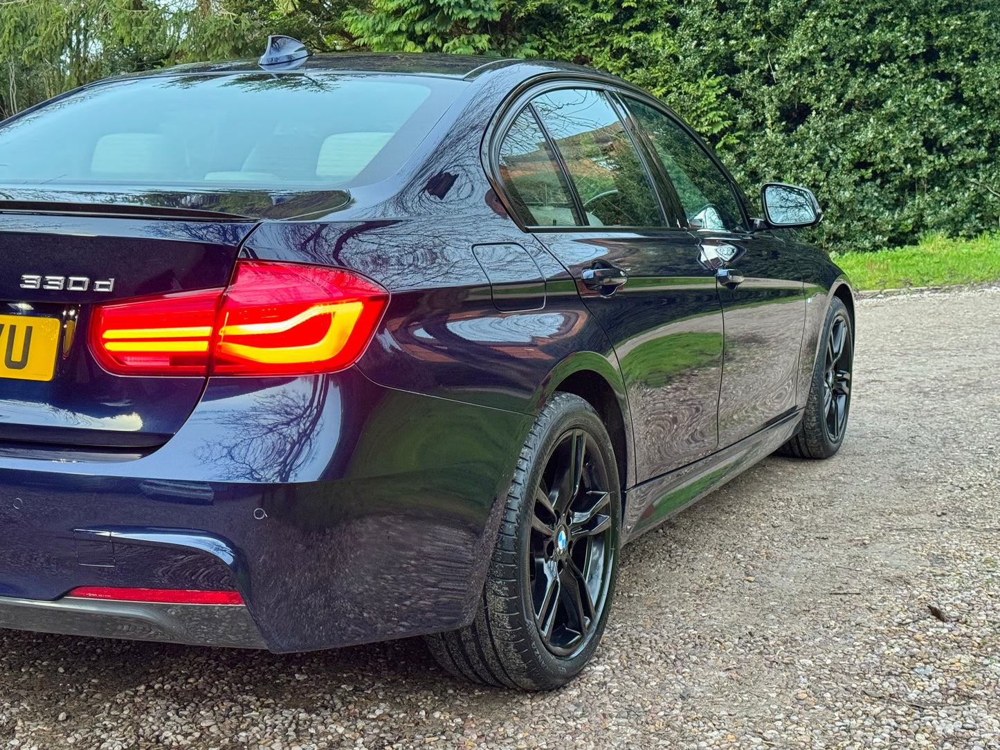 BMW 3 Series, M Sport, 330d, Individual, Saloon - WN16YVU