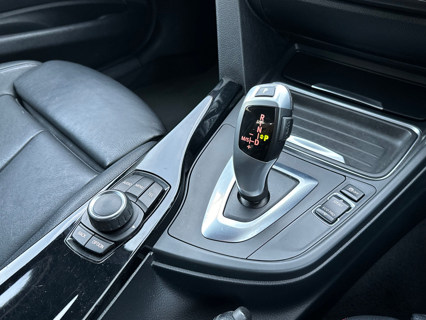 BMW 3 Series, Sport, 320d, Saloon - YK62OEU