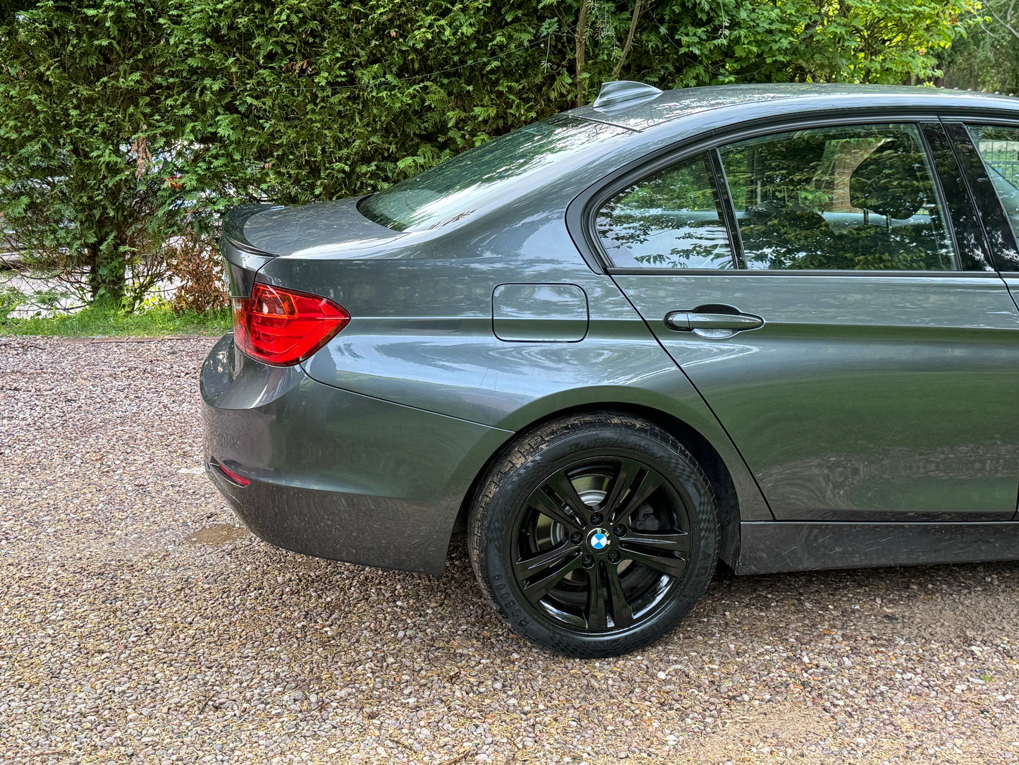 BMW 3 Series, Sport, 320d, Saloon - DN64YBV