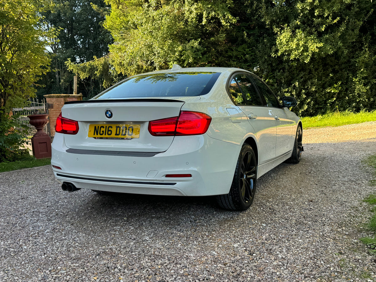 BMW 3 Series, Sport, 320d, Saloon - NG16DDO