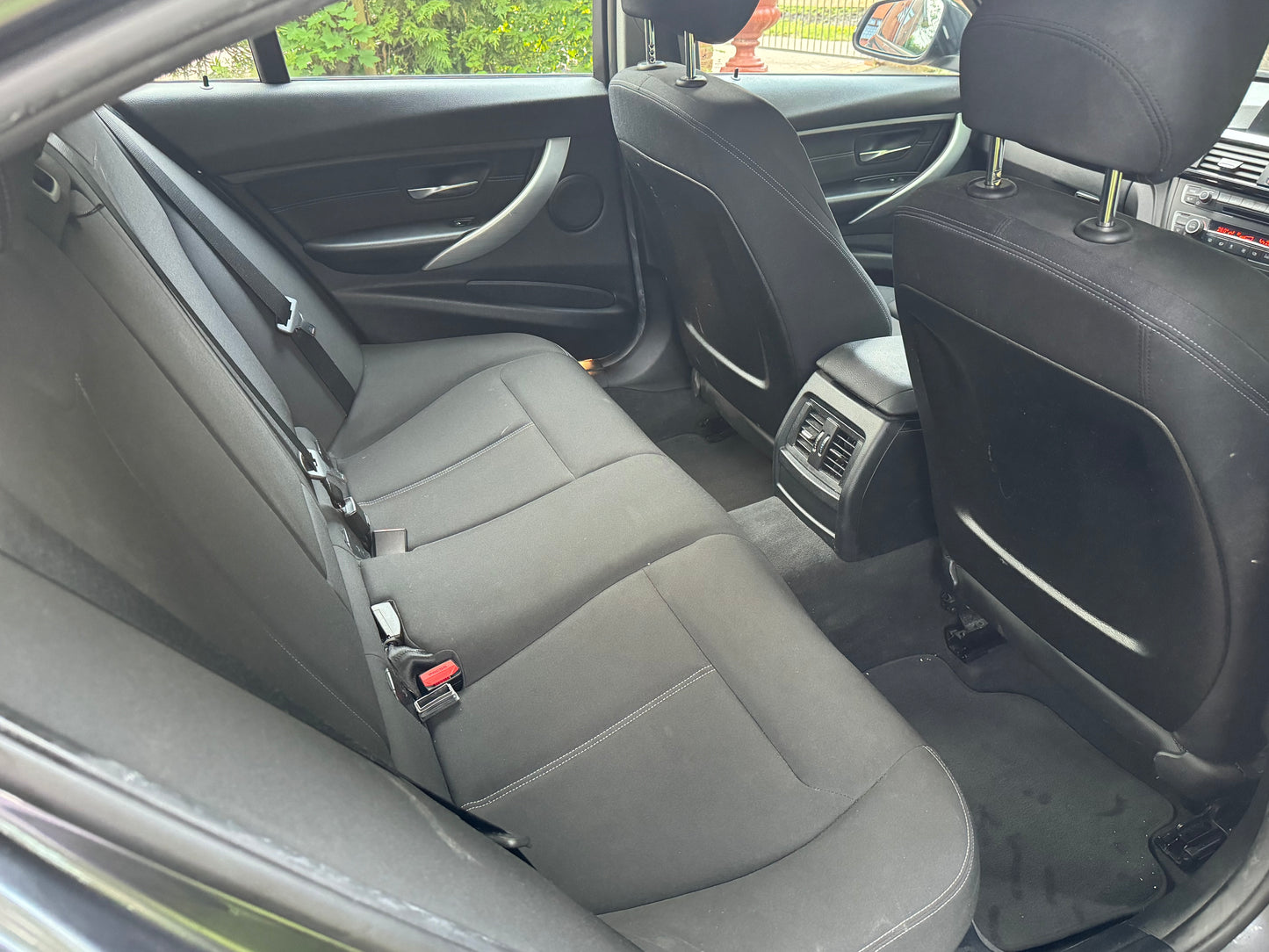 BMW 3 Series, Sport, 320d, Saloon - DN64YBV