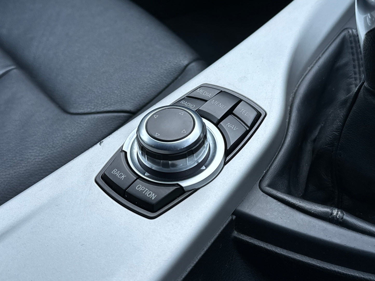 BMW 3 Series, ED, 320d, Saloon - YH65VNL