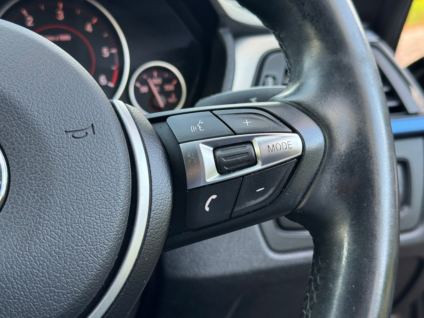 BMW 3 Series, M Sport, 320d, Saloon - YF13RTZ