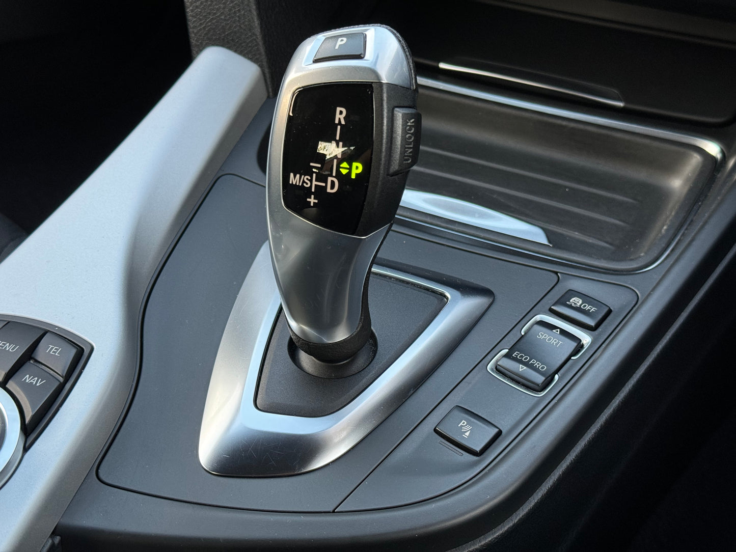 BMW 3 Series, 318d, Saloon - YC12LBF