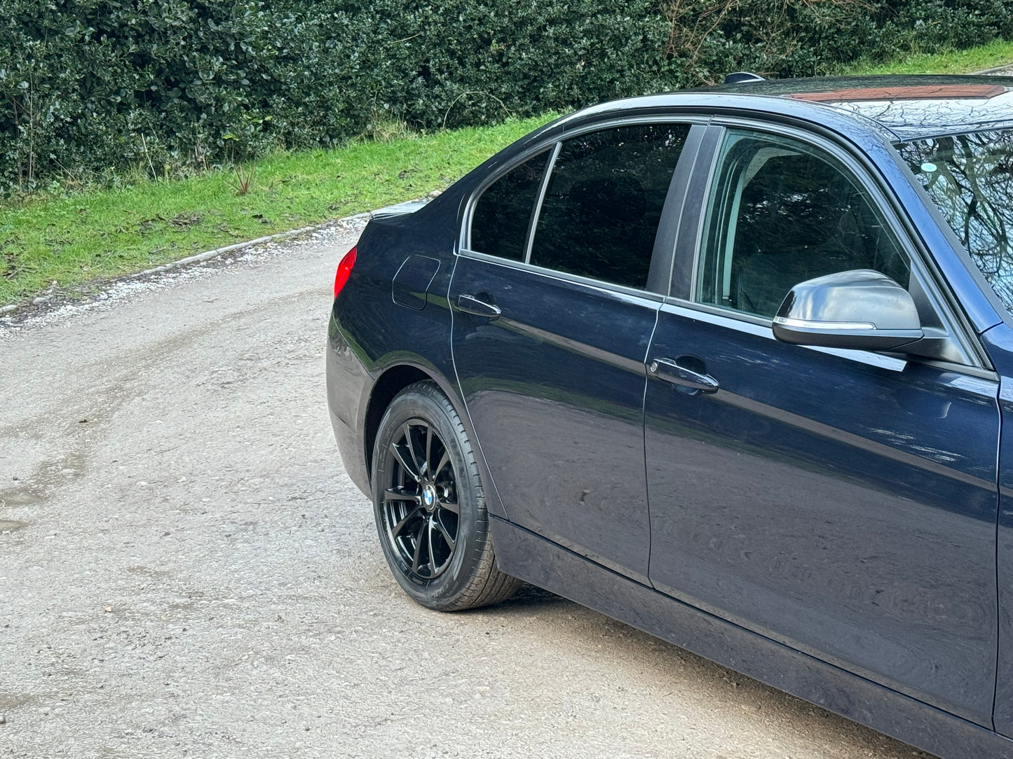 BMW 3 Series, ED, 320d, Saloon - YH65VNL