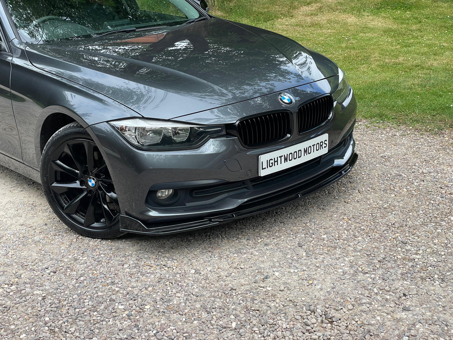 BMW 3 Series, SE, 318d, Estate - YG66SHJ