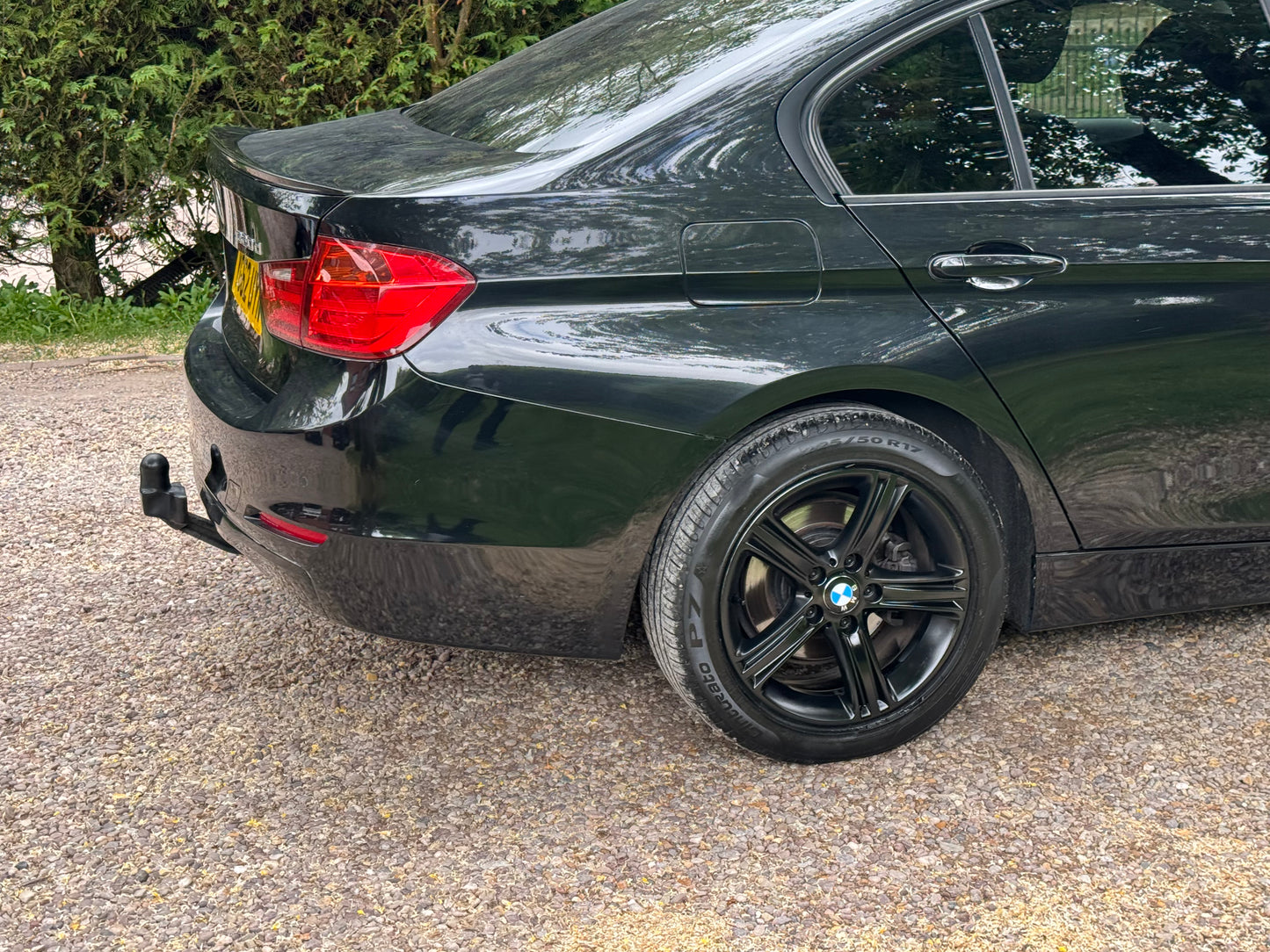 BMW 3 Series, SE, 320d, Saloon - YG62UYN