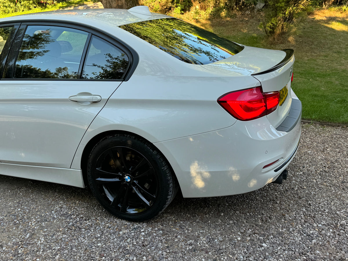 BMW 3 Series, Sport, 320d, Saloon - NG16DDO
